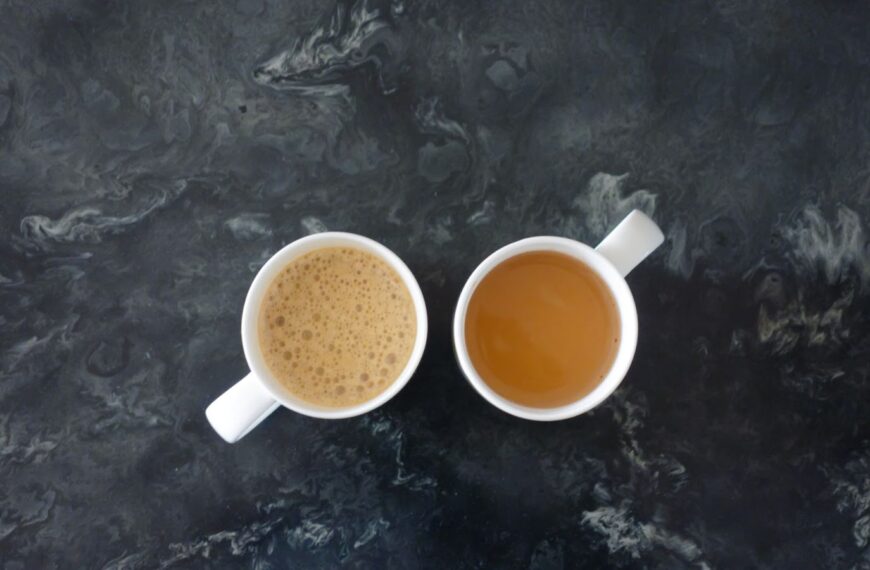 When it comes to choosing a morning drink, the debate between coffee  and tea has been going on for years.