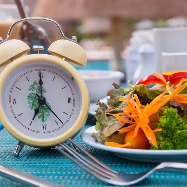 Intermittent fasting is a well-known method people use to shed extra pounds and boost their health. Many people swear by it, saying it helps them feel more energetic and focused. But is intermittent fasting really as good as it sounds? Let's explain it in a way that's easy to understand.